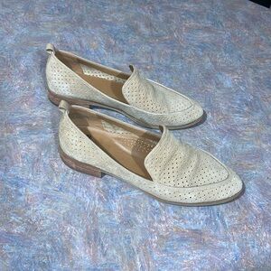SUSINA Tan Suede Vented Loafer Shoes Size 8.5 M